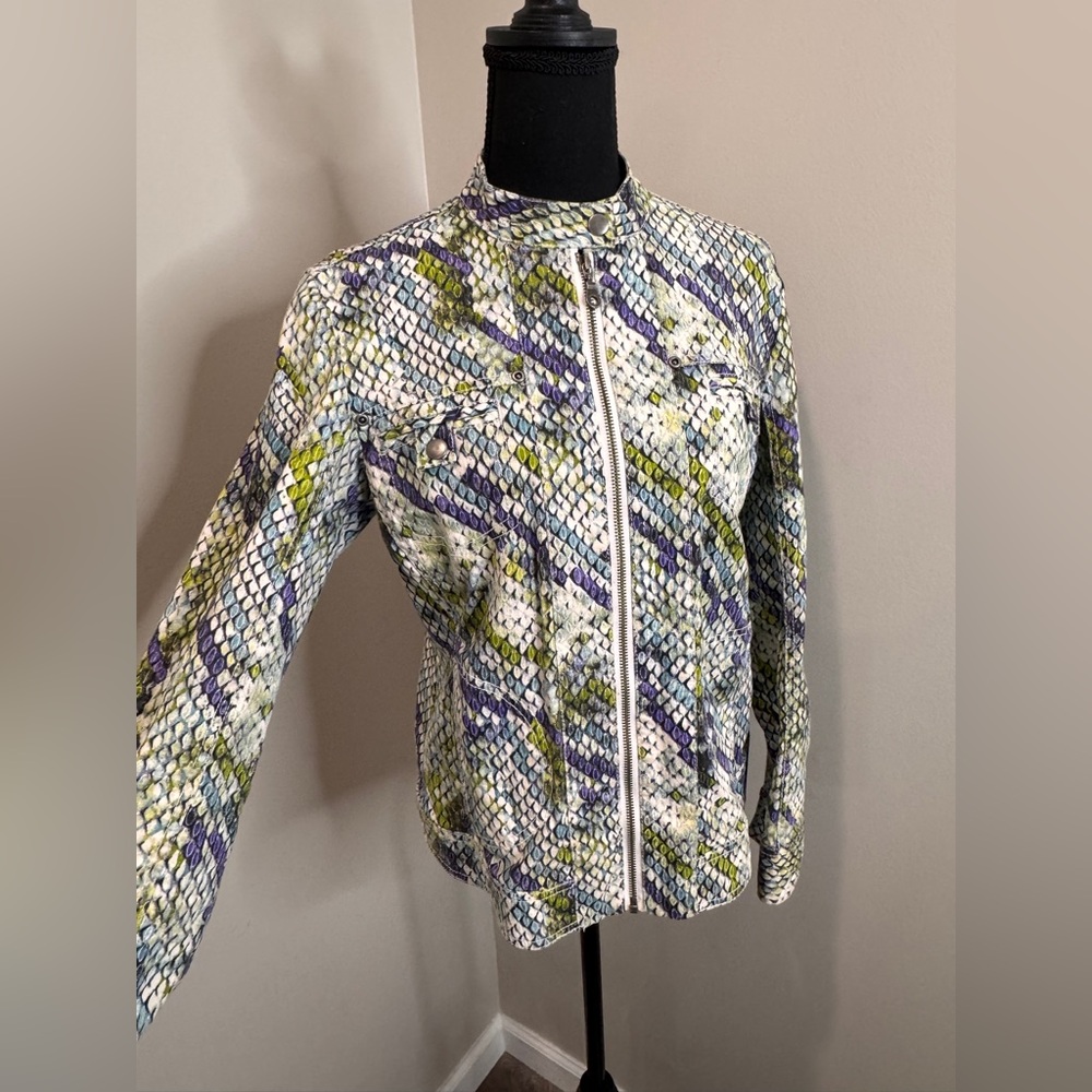 Chico’s Python Snakeskin Print Zip Moto Jacket An… - image 2